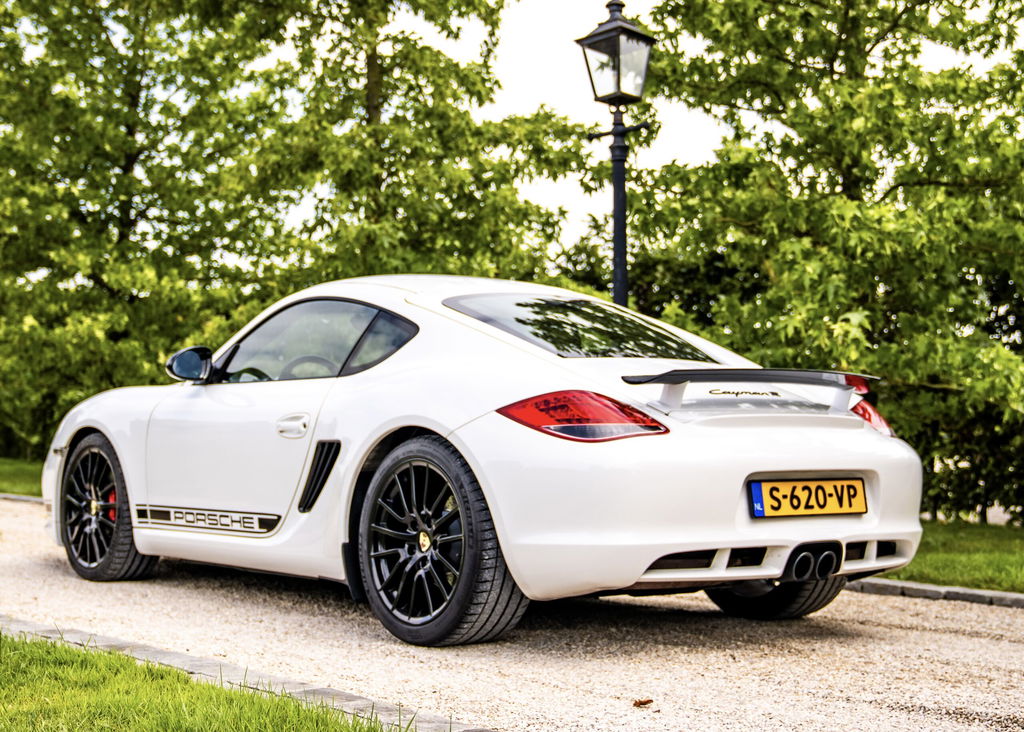 Porsche 987 Cayman R