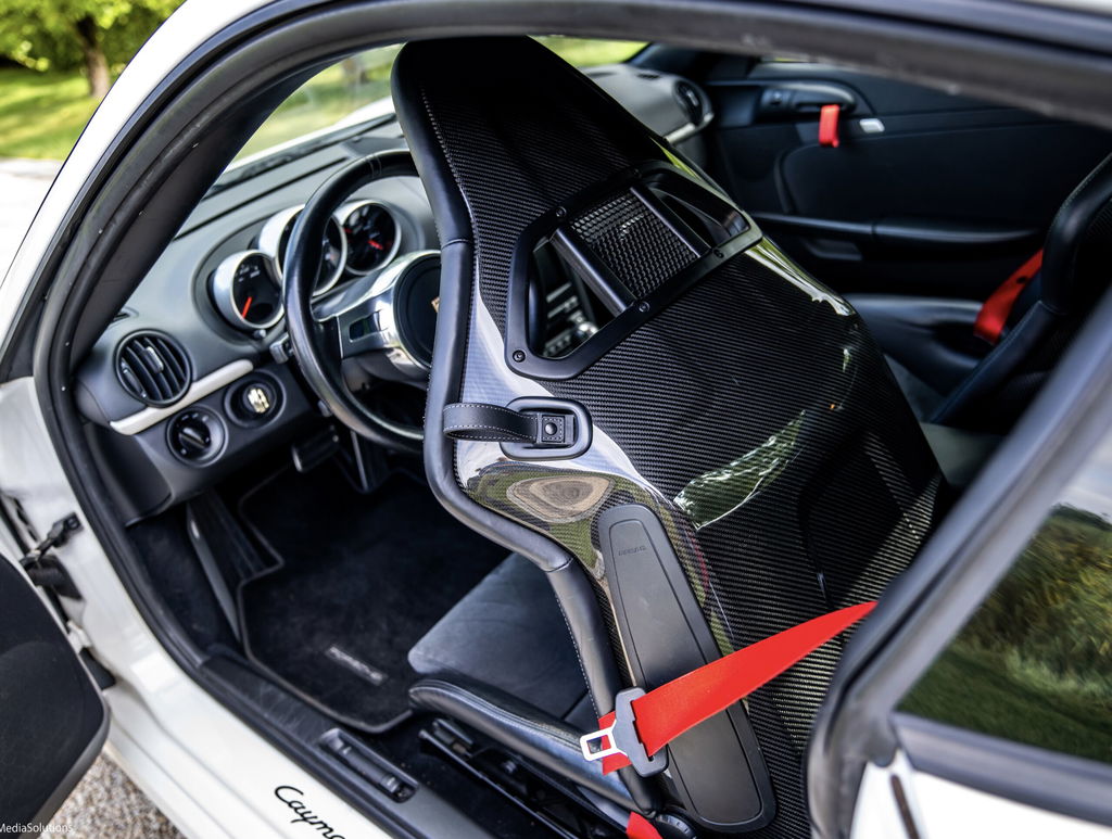 Porsche 987 Cayman R