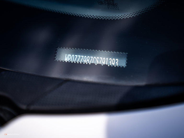 Porsche 987 Cayman R