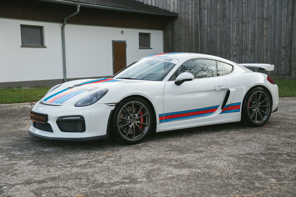 Porsche 981 Cayman GT4