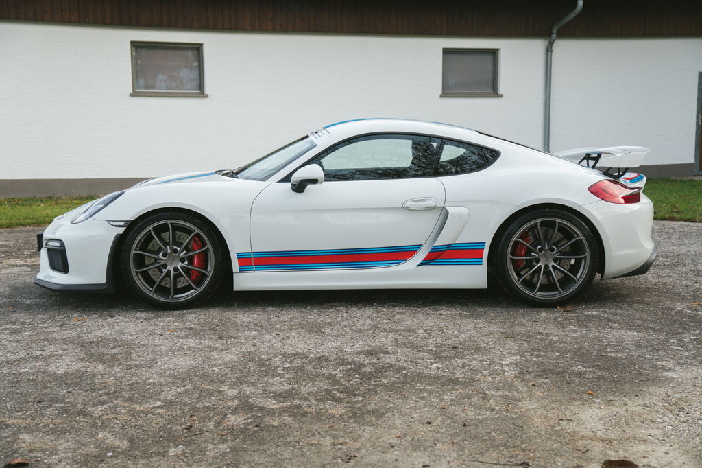 Porsche 981 Cayman GT4