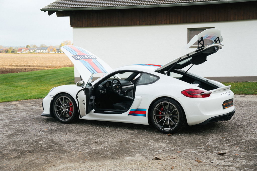 Porsche 981 Cayman GT4