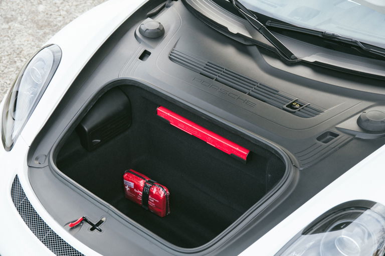 Porsche 981 Cayman GT4