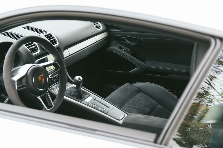 Porsche 981 Cayman GT4