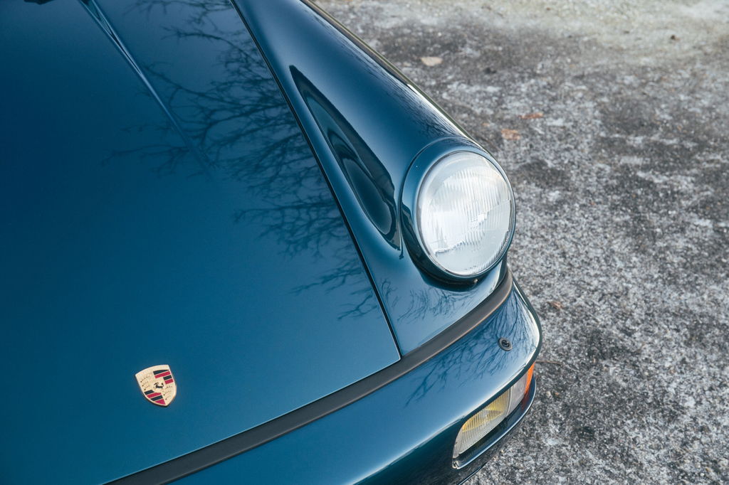 Porsche 964 Carrera 4