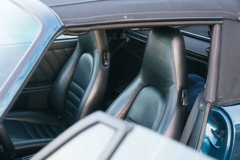 Porsche 964 Carrera 4