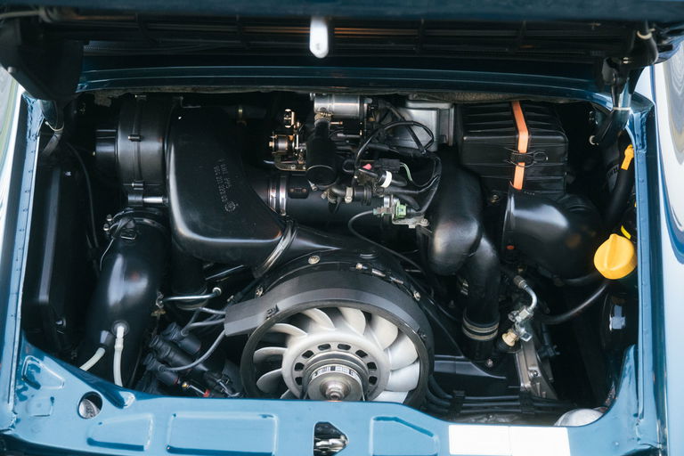 Porsche 964 Carrera 4