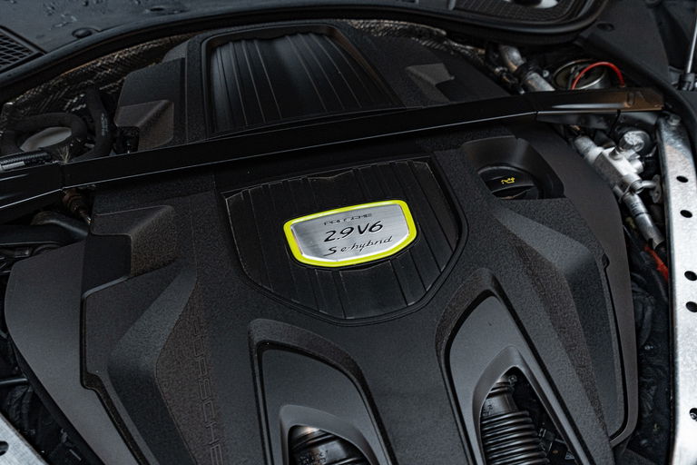 Porsche Panamera 4S E-Hybrid