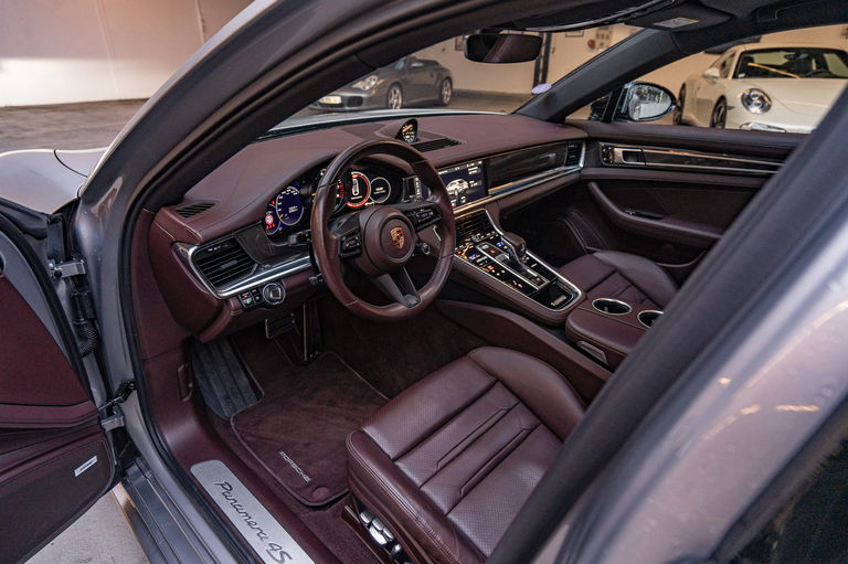 Porsche Panamera 4S E-Hybrid