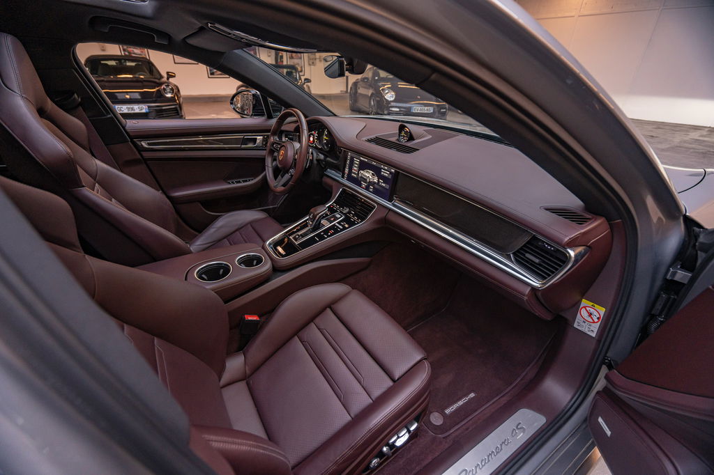 Porsche Panamera 4S E-Hybrid