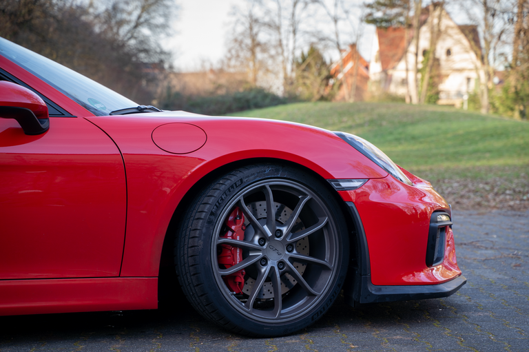 Porsche 981 Cayman GT4