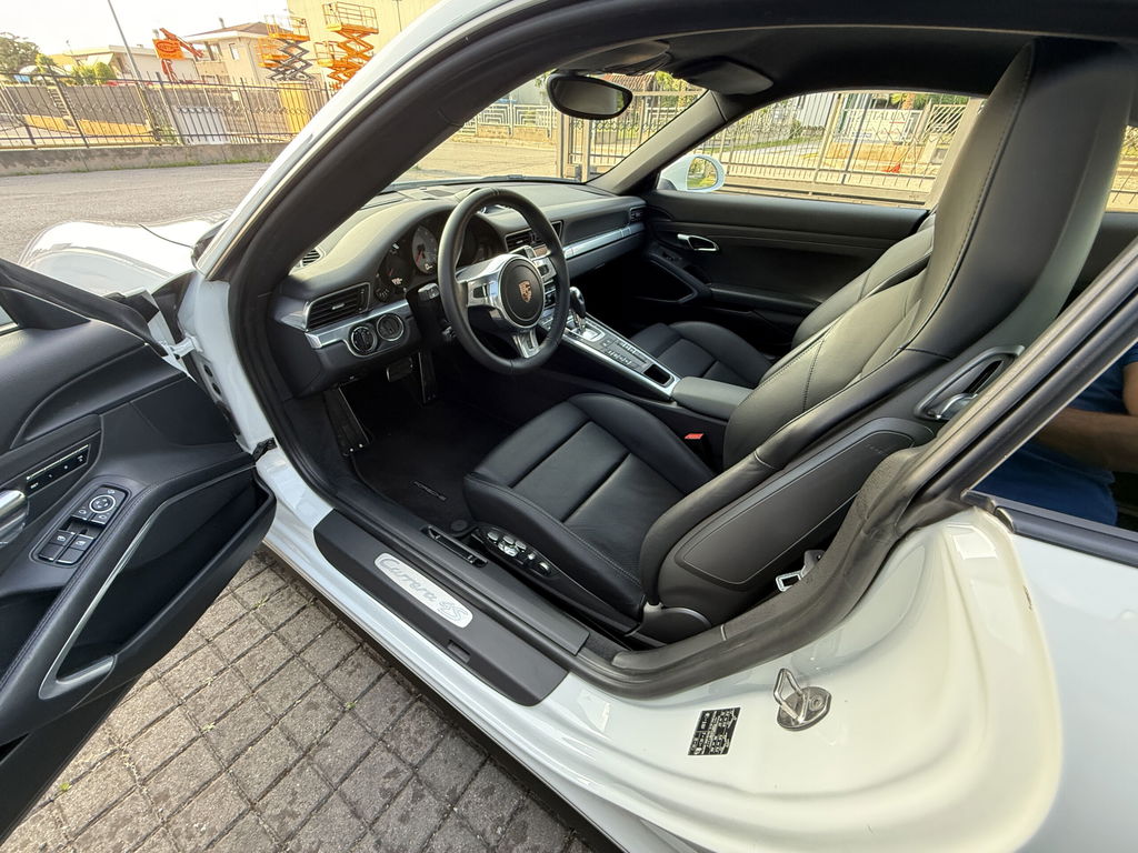 Porsche 991 Carrera 4S