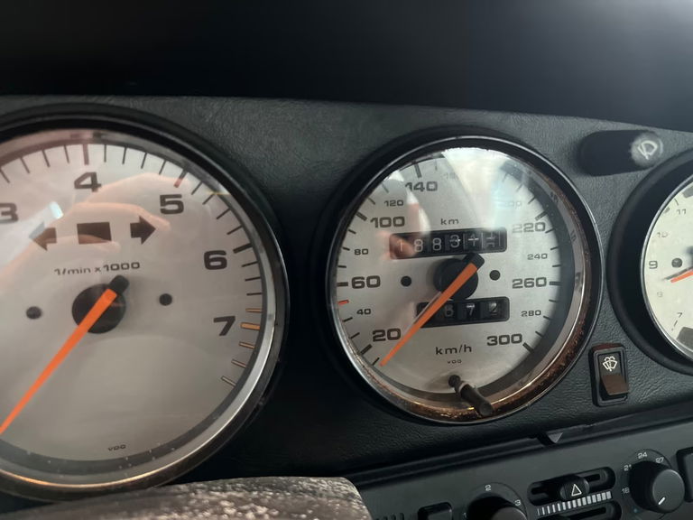 Porsche 964 Carrera 2