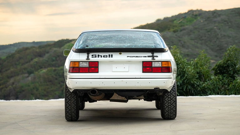Porsche 924 Turbo