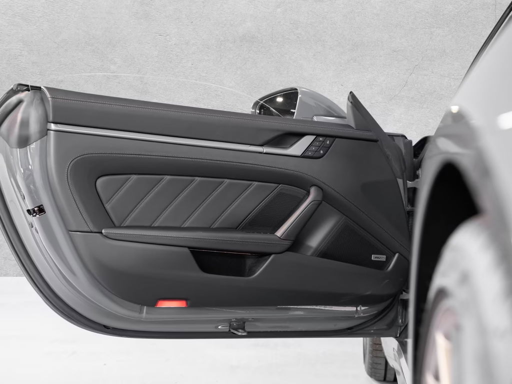 Porsche 992.2 Carrera