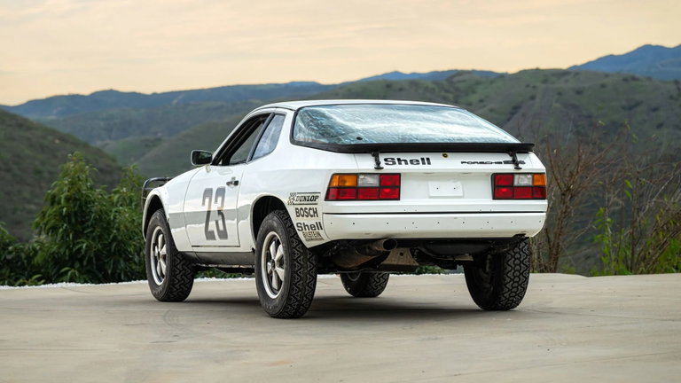 Porsche 924 Turbo