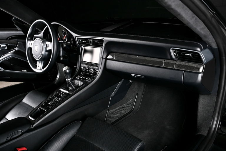 Porsche 991 Carrera Black Edition