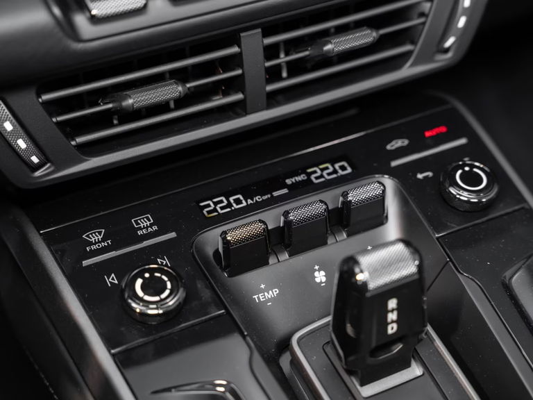 Porsche 992.2 Carrera