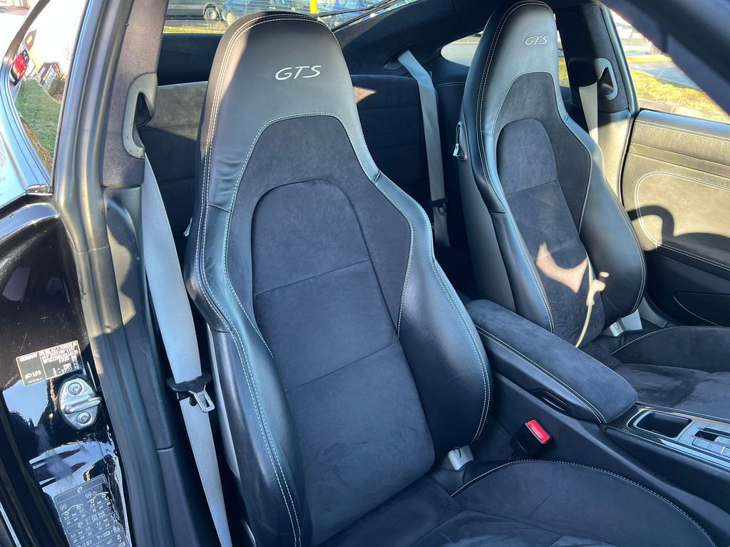 Porsche 991.2 Carrera GTS