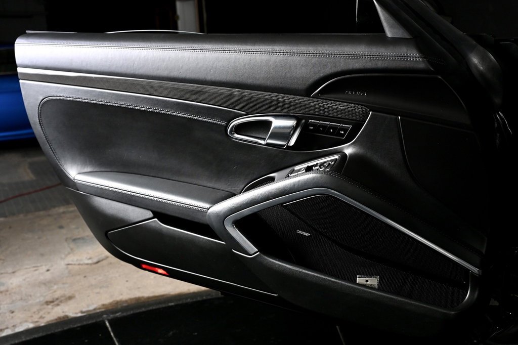 Porsche 991 Carrera Black Edition
