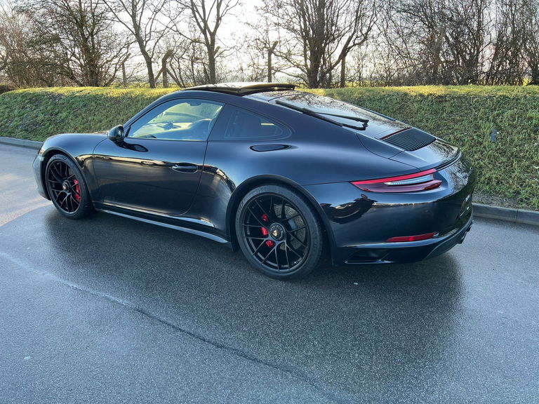 Porsche 991.2 Carrera GTS