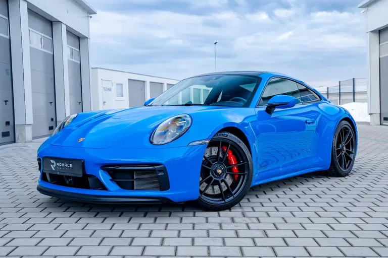Porsche 992 Carrera GTS