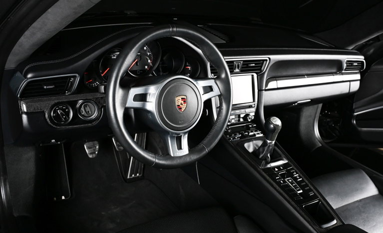 Porsche 991 Carrera Black Edition