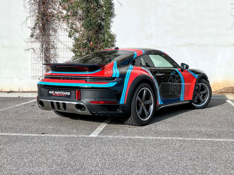 Porsche 911 Dakar