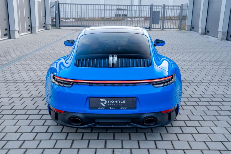 Porsche 992 Carrera GTS