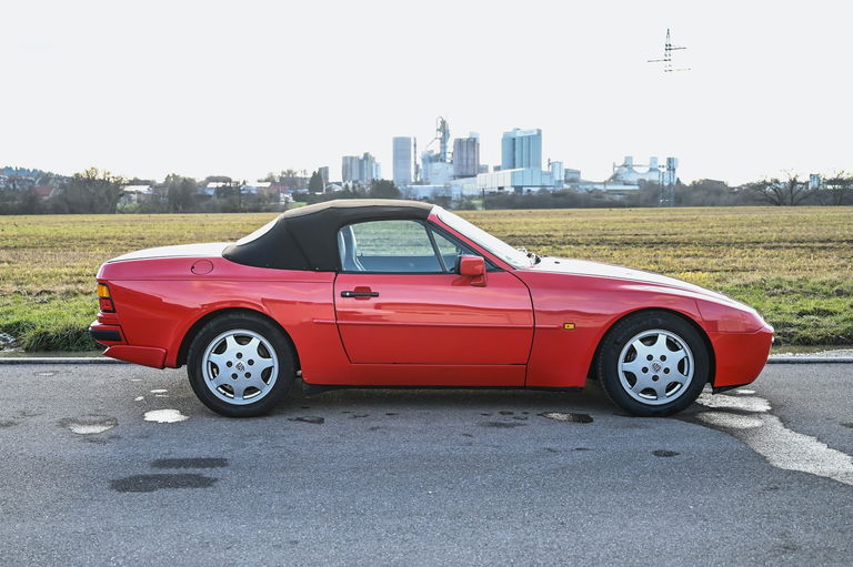 Porsche 944 S2 Cabriolet