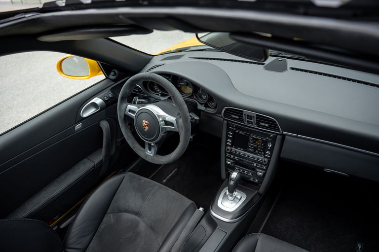 Porsche 997.2 Carrera GTS