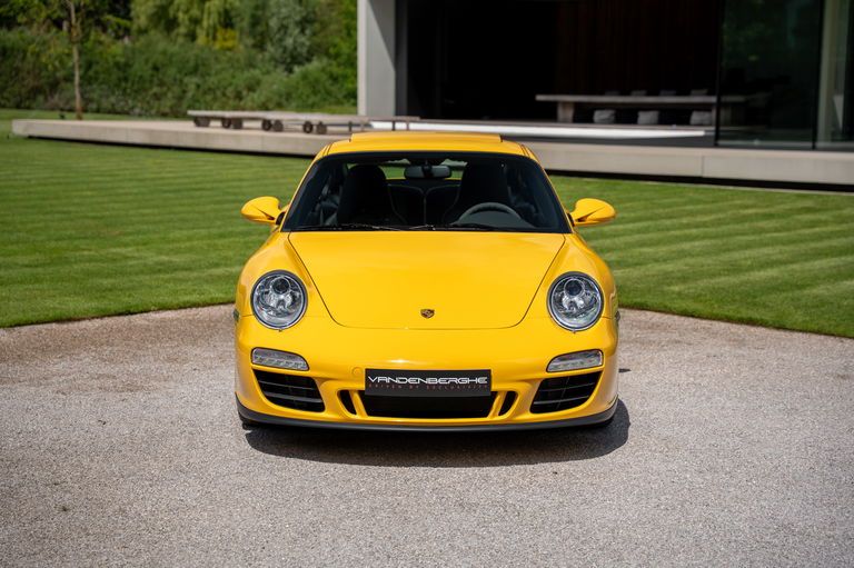 Porsche 997.2 Carrera GTS