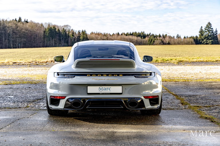 Porsche 992 Sport Classic