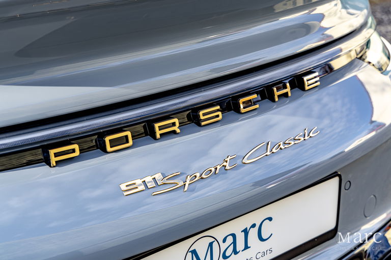 Porsche 992 Sport Classic