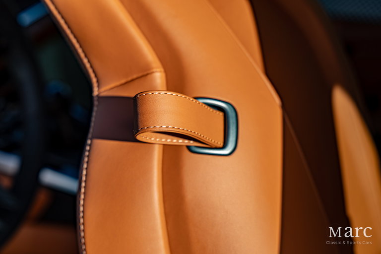 Porsche 992 Sport Classic