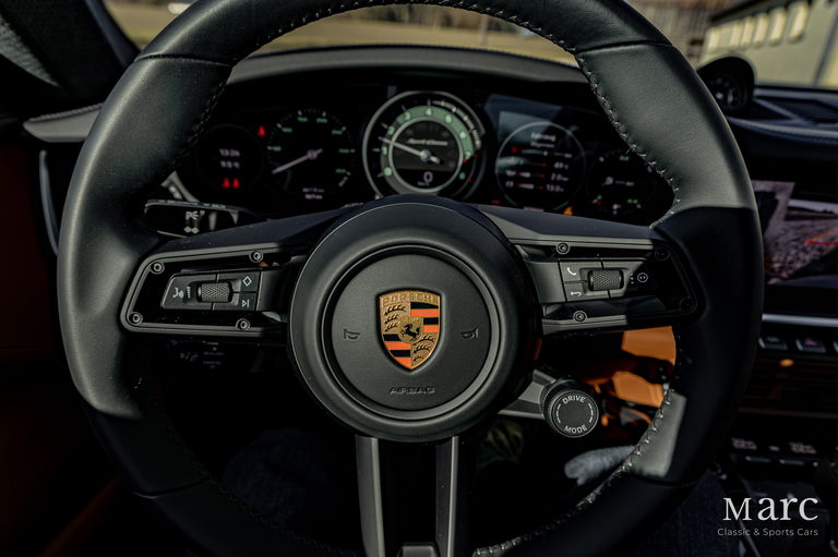 Porsche 992 Sport Classic