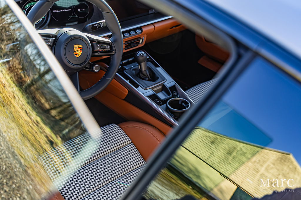 Porsche 992 Sport Classic