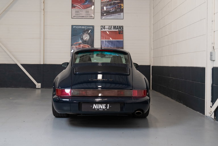 Porsche 964 Carrera 4