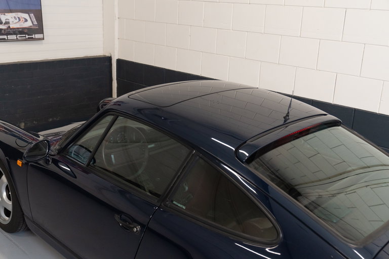 Porsche 964 Carrera 4