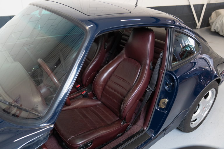 Porsche 964 Carrera 4