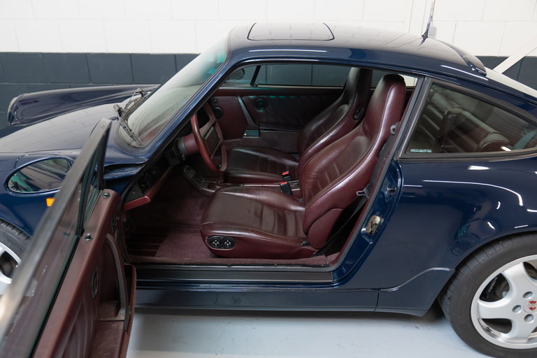 Porsche 964 Carrera 4