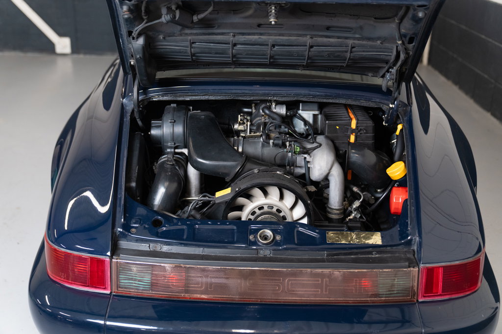 Porsche 964 Carrera 4