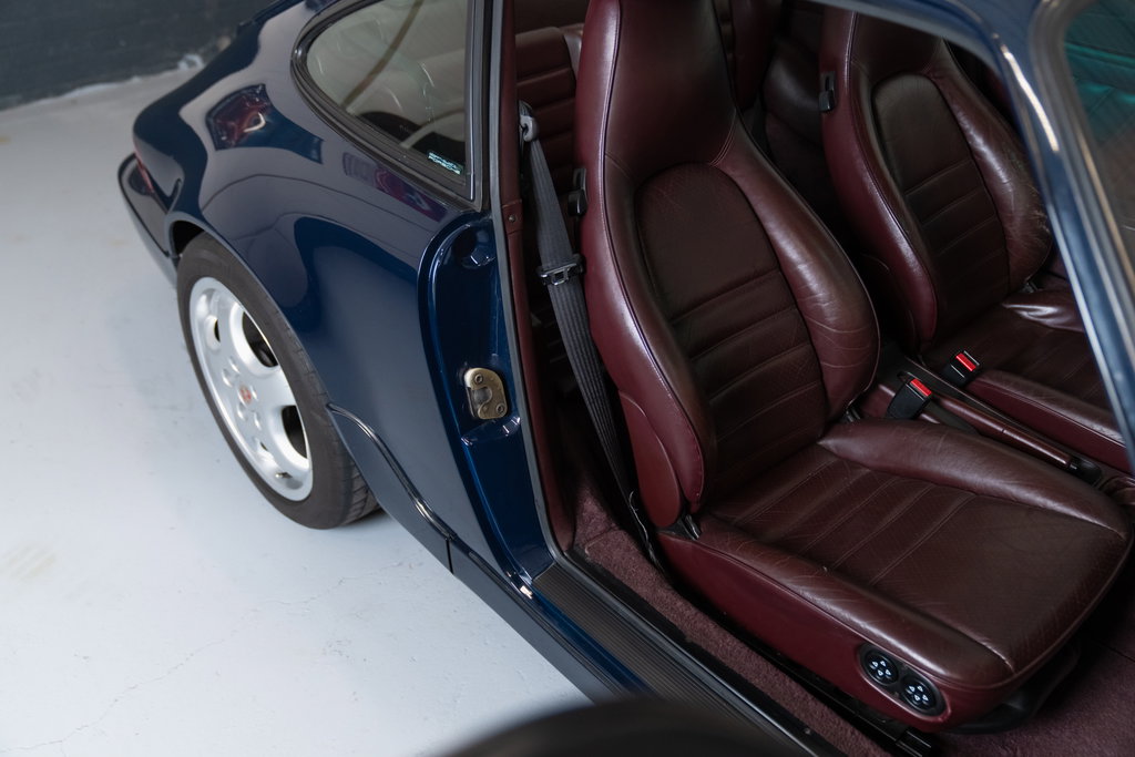 Porsche 964 Carrera 4