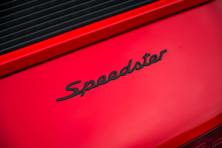 Porsche 964 Carrera 2 Speedster