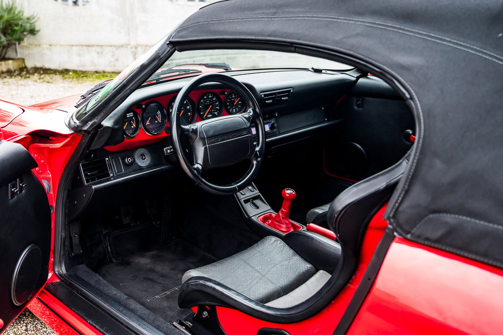 Porsche 964 Carrera 2 Speedster