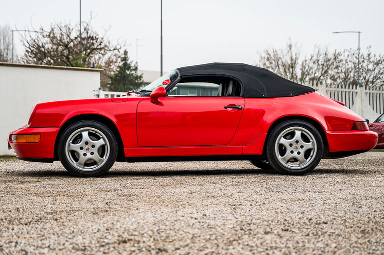 Porsche 964 Carrera 2 Speedster