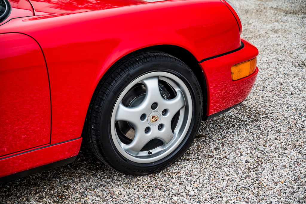 Porsche 964 Carrera 2 Speedster
