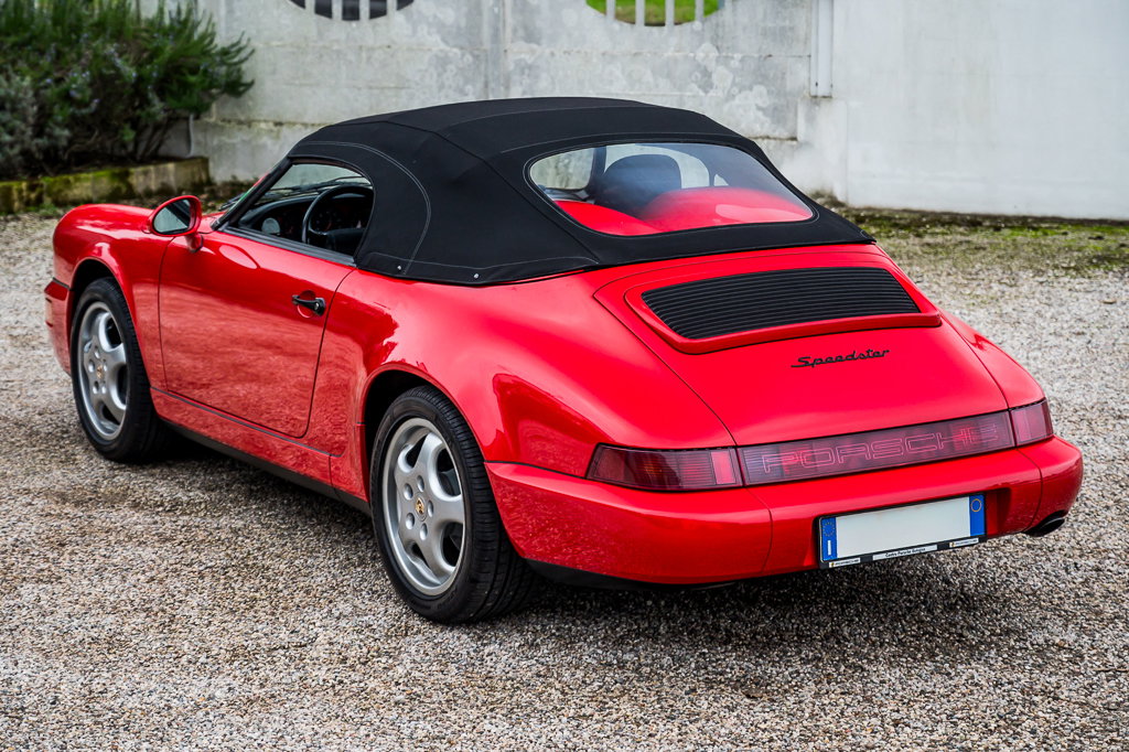 Porsche 964 Carrera 2 Speedster