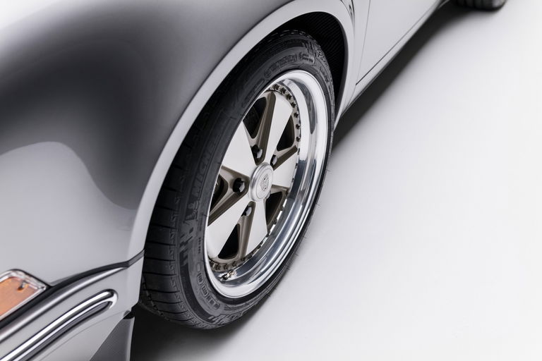 Porsche 911 Backdate