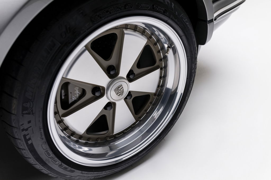 Porsche 911 Backdate